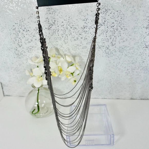 🆕Simply Vera Vera Wang Crystal and Chain Necklace - Picture 5 of 5